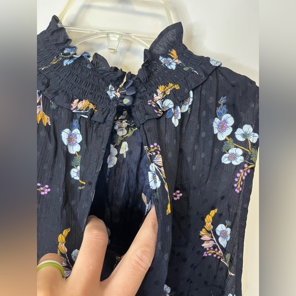 Rebecca Taylor Button Back Keyhole High Neck Silk Swiss Dot Floral Blouse Sz M - Picture 7 of 9